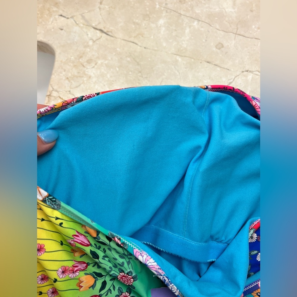 NWOT Johnny Was One-Shoulder Ombré Floral Swimsuit SIZE L - Picture 8 of 8